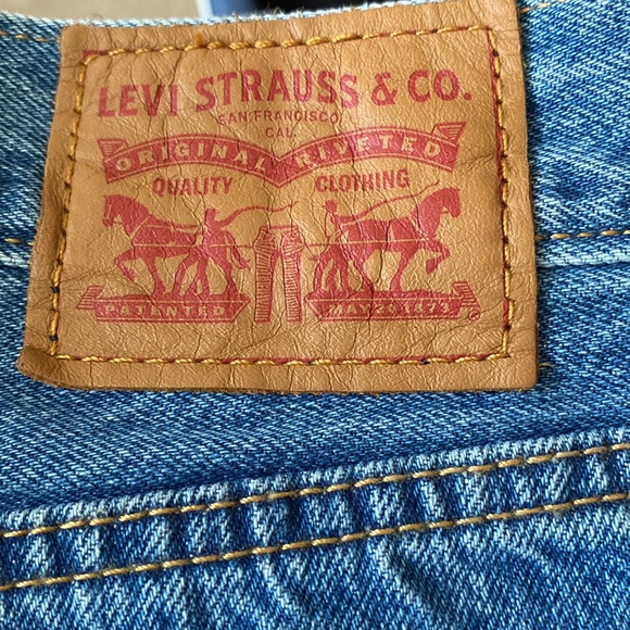 LEVI'S
Deconstructed Denim Skirt size 27 “ waist cowboy cowgirl country jean - Picture 10 of 14